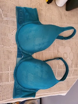 Lane Bryant Cacique Bra 38D Green Back Close Lightly Lined Cotton T-Shirt - Image 1 of 4