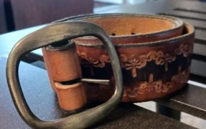 1970s Vintage Brown and Black Leather Tooled Belt 36 Boho Hippie Southwestern - Picture 1 of 6