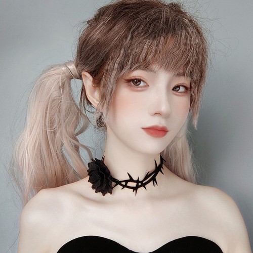 VETEMENTS Collana Strega Girocollo Fiore Collane per Donna Ragazza