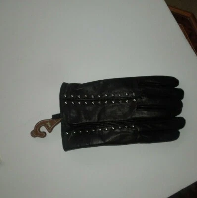 Guantes de cuero negros Michael Kors imperfectos nuevos con etiquetas con tachuelas plateadas talla 7 Foto 1 de 3