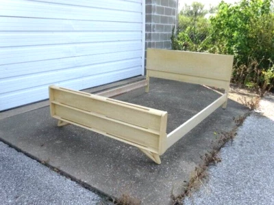 Juego de cabecero y pie de cama moderno de tamaño completo vintage de mediados de siglo de los años 50 Foto 1 de 4