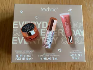 New & Boxed TECHNIC Lip Care Kit Gift Set Lip Mask, Oil & Scrub TRIO Gift Set - Picture 1 of 5
