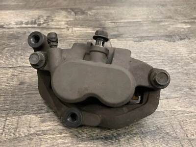 Pinza de freno delantera Yamaha XVS950 950 VStar 2009-2017 - ¡FUNCIONA! OEM Foto 1 de 4