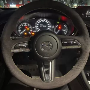 Cubierta personalizada para volante de automóvil gamuza suave para Mazda CX-30 CX30 Mazda 3 Axela - Imagen 1 de 6