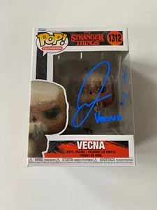 JAMIE CAMPBELL BOWER In-Person signiert Autogramm FUNKO POP STRANGER THINGS - Picture 1 of 4