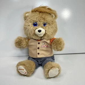 2017 Teddy Ruxpin Animated Talking Storytime Bear - Bluetooth - LED Eyes - Picture 1 of 12