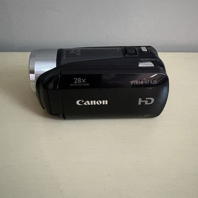 Canon VIXIA HF R20 HD Camcorder 28x Zoom Storage - Image 1 of 4
