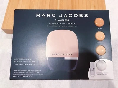 Base facial Marc Jacob Shameless Youthful Look SPF25 3x0,49 ml 0,57 ml Foto 1 de 2