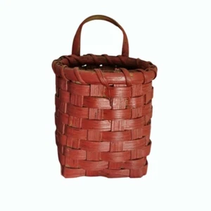Burgundy Red Woven Basket wall hung 8"Rustic Farmhouse Decor Storage Organizer - Picture 1 of 12