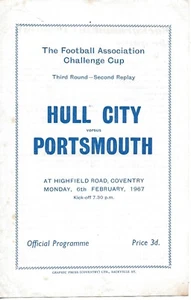 HULL CITY V PORTSMOUTH ~ FA CUP 3a ronda 2a repetición @ coventry 6 de febrero de 1967 - Imagen 1 de 1