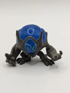 Ben 10 Swampfly Mini Collectable Figure Bandai - Approx 1.75" / 4.4cm - Picture 1 of 2