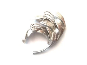 Broche vintage tono plata hojas prendedor - Imagen 1 de 5