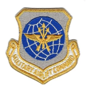 1970s-80s MILITARY AIRLIFT COMMAND (MAC) patch - Picture 1 of 2