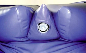 Wasserbett Dreieckstrennkeil Wasser/Gel, Trennkeil für Dual-Wasserbettmatratzen - Bild 1 von 2