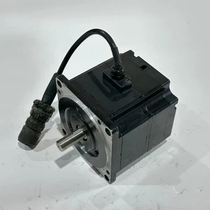 Yaskawa SGMP-08U314CM 750W 0.75KW Servo Motor - Picture 1 of 2