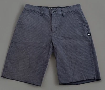 Oakley Men's Golf Shorts Size 31W Dark Gray / Black Slim Fit - Image 1 of 4