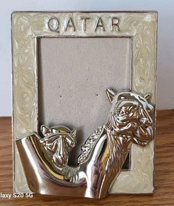 Qatar Silver Tone Tan/Cream Marled Enamel Border 3D Camel Picture Frame NO GLASS - Picture 1 of 9