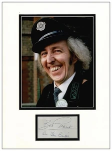 Exhibición de autógrafos Bob Grant - En los autobuses - Imagen 1 de 2