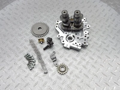 Harley-Davidson Tri Glide Classic 2012 FLHTCUTG árbol de levas leva placa de soporte cadena Foto 1 de 4