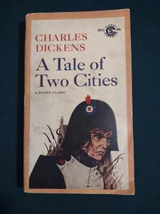 A Tale Of Two Cities von Charles Dickens (Taschenbuch 1960) Signet Classics CD15 - Bild 1 von 12