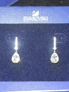 SWAROVSKI Pear Shaped Drop Earrings MAKER MARKED NIB 2.5 CM - Picture 1 of 6