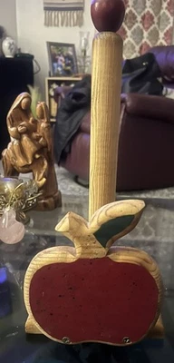 Toallero de papel de madera hecho a mano vintage independiente decoración de campo manzana Foto 1 de 4