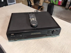 JVC HR-S7300U Super VHS HiFi Stereo Videorecorder SVHS funktioniert super! Mit Fernbedienung Beschreibung lesen - Bild 1 von 17