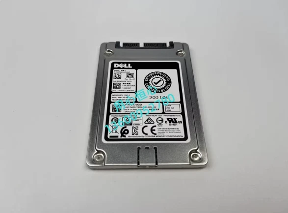 DELL 200GB 1.8" SATA SSD Y7MDD 0Y7MDD - Image 1 of 3