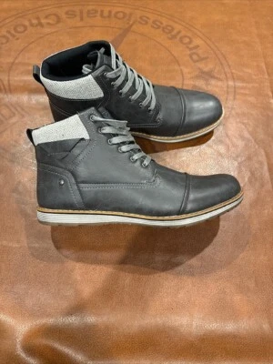 Calçados XRay - Botas sociais masculinas de kimball cinza com cadarço - Usado -  - Imagem 1 de 4