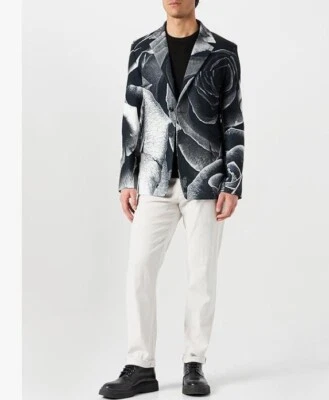 Just Cavalli blazer size 46IT, Archive Rose Print, Made in Italy, RRP £1995 - Image 1 of 4