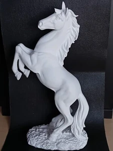 Pferd weiß - Bild 1 von 2