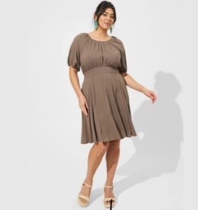 Torrid Womens Dress 6 Mini Skater 30 Puff Sleeve 6X NWT - Picture 1 of 14