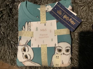 Brandneu mit Etikett neu M&S offizieller Harry Potter Fleece Langarm lange Hose Pyjama 8-9 Jahre - Bild 1 von 3
