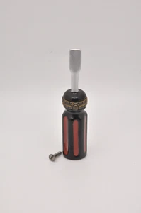 Porcelain Hinged Box PHB - Screwdriver and Screw - Midwest Cannon Falls - Picture 1 of 4