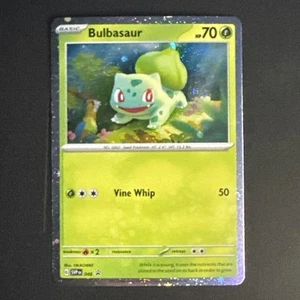 Juego de cartas coleccionables Pokémon Bulbasaur Black Star Promo SVP046 Cosmos Holo casi nuevo promoción - Imagen 1 de 5