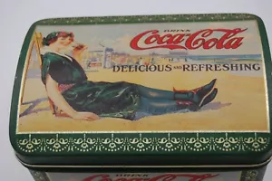 Coca Cola Blechdose grün Klappdeckel Beach Lady Delicious und Refr.. - Bild 1 von 7