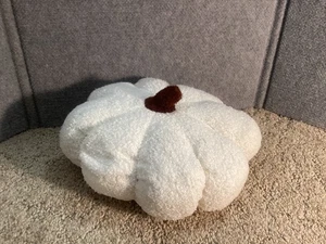 Juguete de peluche de calabaza suave - Linda almohada de decoración de Halloween de peluche para decoración - Imagen 1 de 7