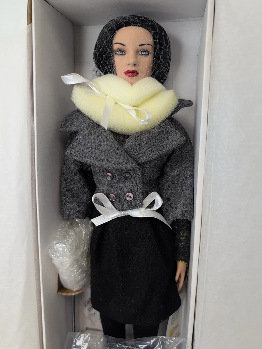 Tonner Doll Tyler Wentworth Collection Dolls & Doll Playsets for