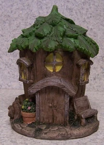 Garden Accent Fairy or Gnome Tree Trunk House NEW 7" tall - Picture 1 of 3