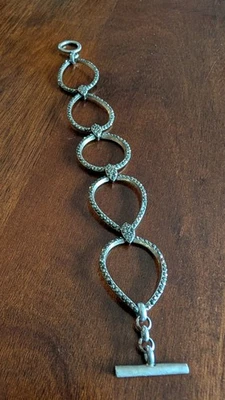 Pulsera Kenneth Cole de Colección Plata y Marquesita Anillo Grande Cadena 7" AJ28 Foto 1 de 4