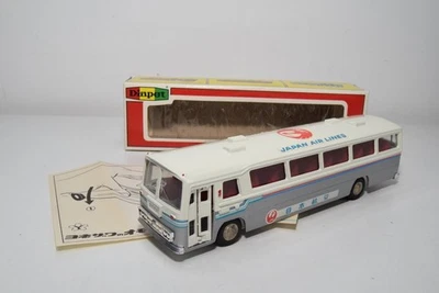 B71 1:50 DIAPET YONEZAWA JAPAN B-12 MITSUBISHI FUSO BUS COACH AIR LINES NMIB - Image 1 of 4