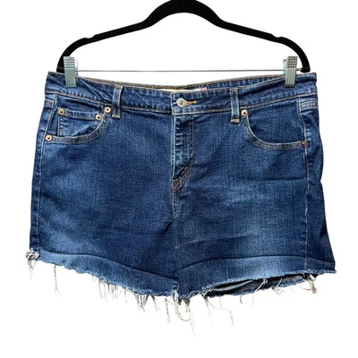 Y2K Levis 518 Superlow Cutoff Denim Jean Shorts Raw Frayed Hem Size 13 JR - Image 1 of 4