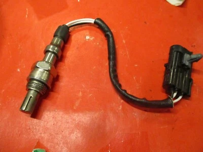 DODGE B/D/W 100-150-250-350-DAKOTA-MOPAR-Maserati--1986 -1990  Oxygen Sensor - Image 1 of 3