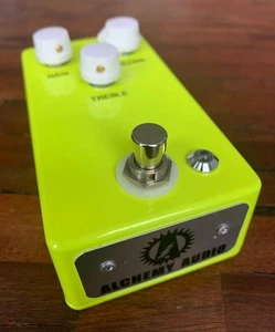 Pedal PCB Kliche' Mini Professional Overdrive Alchemy Audio Guitar - Picture 1 of 5