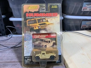 Johnny Lightning HUMMER CIVILIAN 2-DOOR PICKUP TAN - Picture 1 of 1