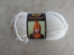 New Lion Brand Wool-Ease Thick & Quick Yarn FISHERMAN #099 Off-White Super Bulky - Picture 1 of 5