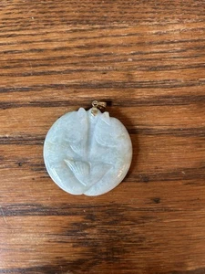 VINTAGE SCHÖNER RUNDER ANHÄNGER ZWEI FISCHE JADE 14K MIT KOSTENLOSEM VERSAND - Bild 1 von 10