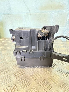 2014 Suzuki Swift Black Relay And Fuse Box Module Assembly OEM - Picture 1 of 8