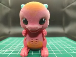 Juguetes Alce Pequeñas Mascotas Vivas Dragón Rosa Raro - Imagen 1 de 7