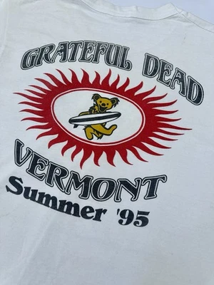 Lote Camiseta Bootleg De Colección Años 90 Grateful Dead Verano 1995 Tour Surf Vermont Camiseta Foto 1 de 4